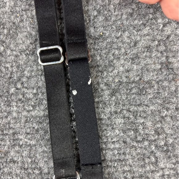 VICTORIA’S SECRET Women’s Black Lace Diamond Shine Strap Garter Belt - XS/S NWT - Picture 9 of 9